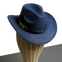 Chokore Chokore Cowboy Hat with Silver Buckle & Belt (Navy Blue)