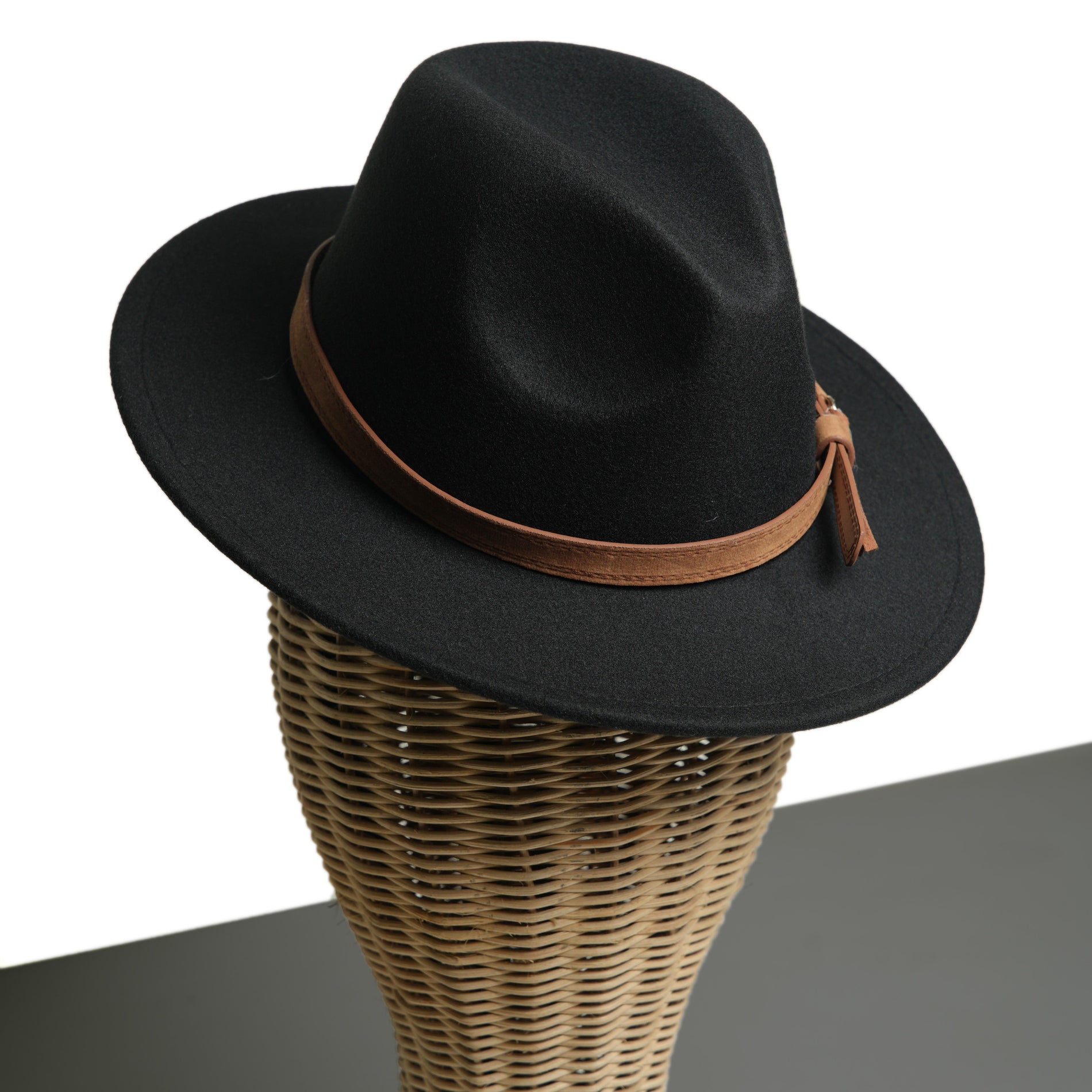 Chokore Chokore Pinched Cowboy Hat with PU Leather Belt (Black) Chokore Pinched Cowboy Hat with PU Leather Belt (Black) 