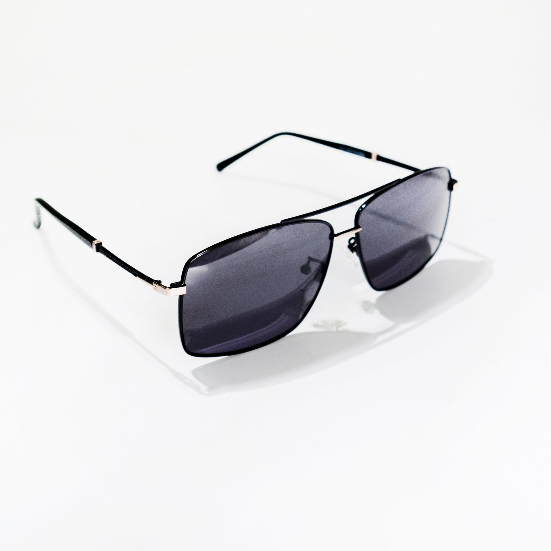 Chokore  Chokore Sleek Rectangular Sunglasses with UV Protection (Black) 