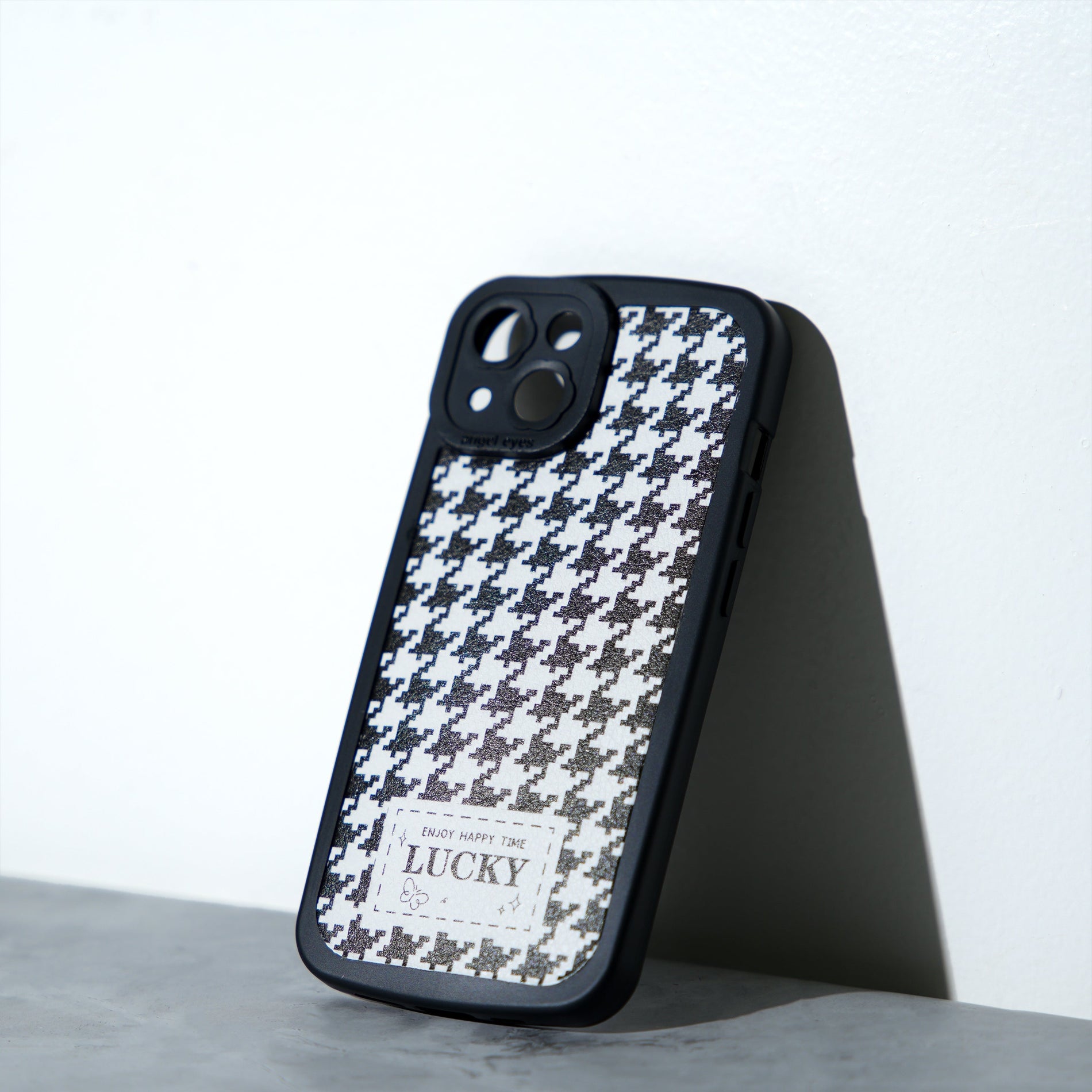 Chokore Chokore Chess Design Mobile Cover (Black & White)  