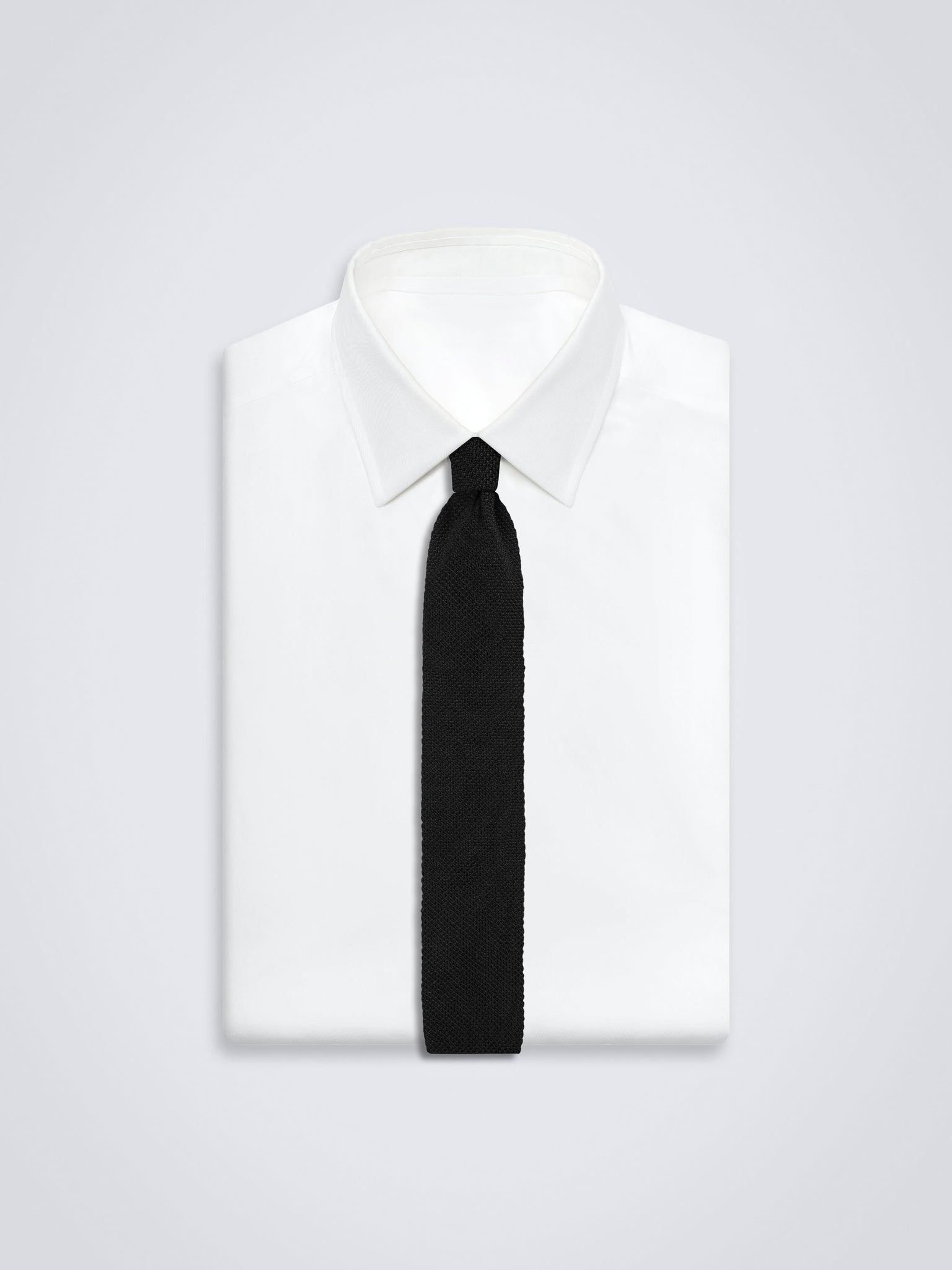 Chokore Caviar Necktie