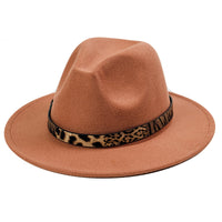 Chokore Chokore Fedora Hat with Leopard Belt (Beige)