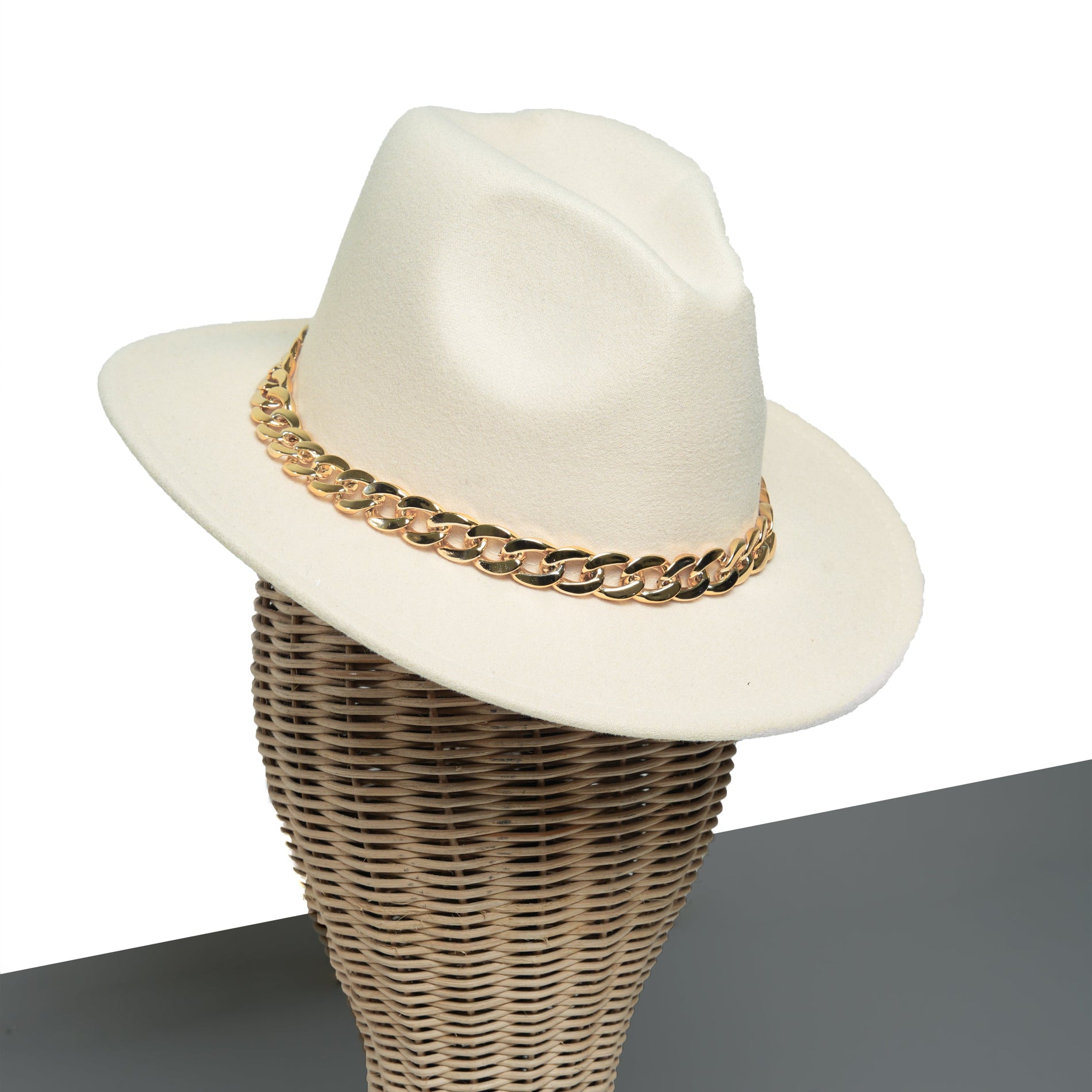 Chokore  Chokore Classic Fedora Hat with Stylish Chain Belt (Beige) 