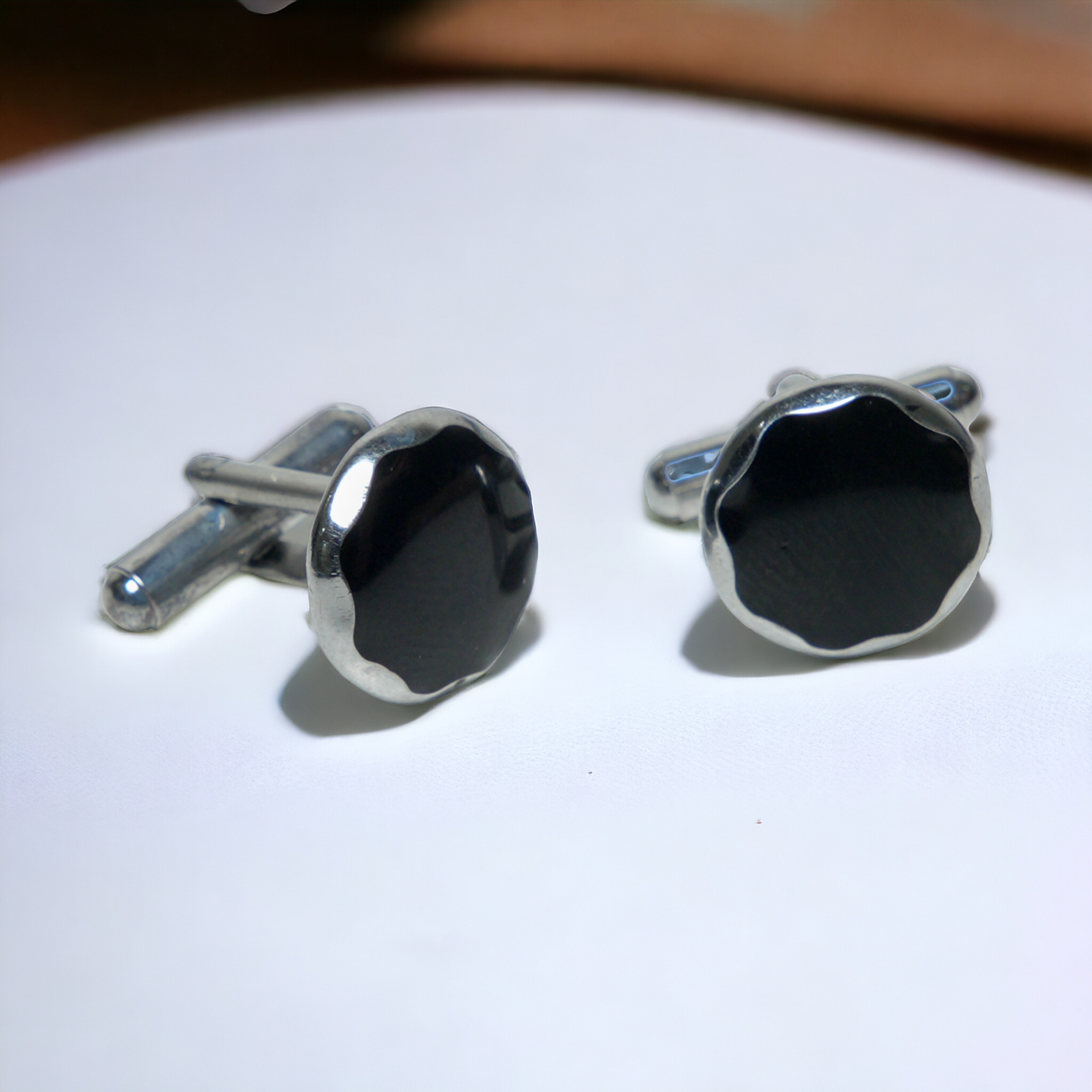 Chokore  Chokore Circular Octagon Cufflinks (Black) 