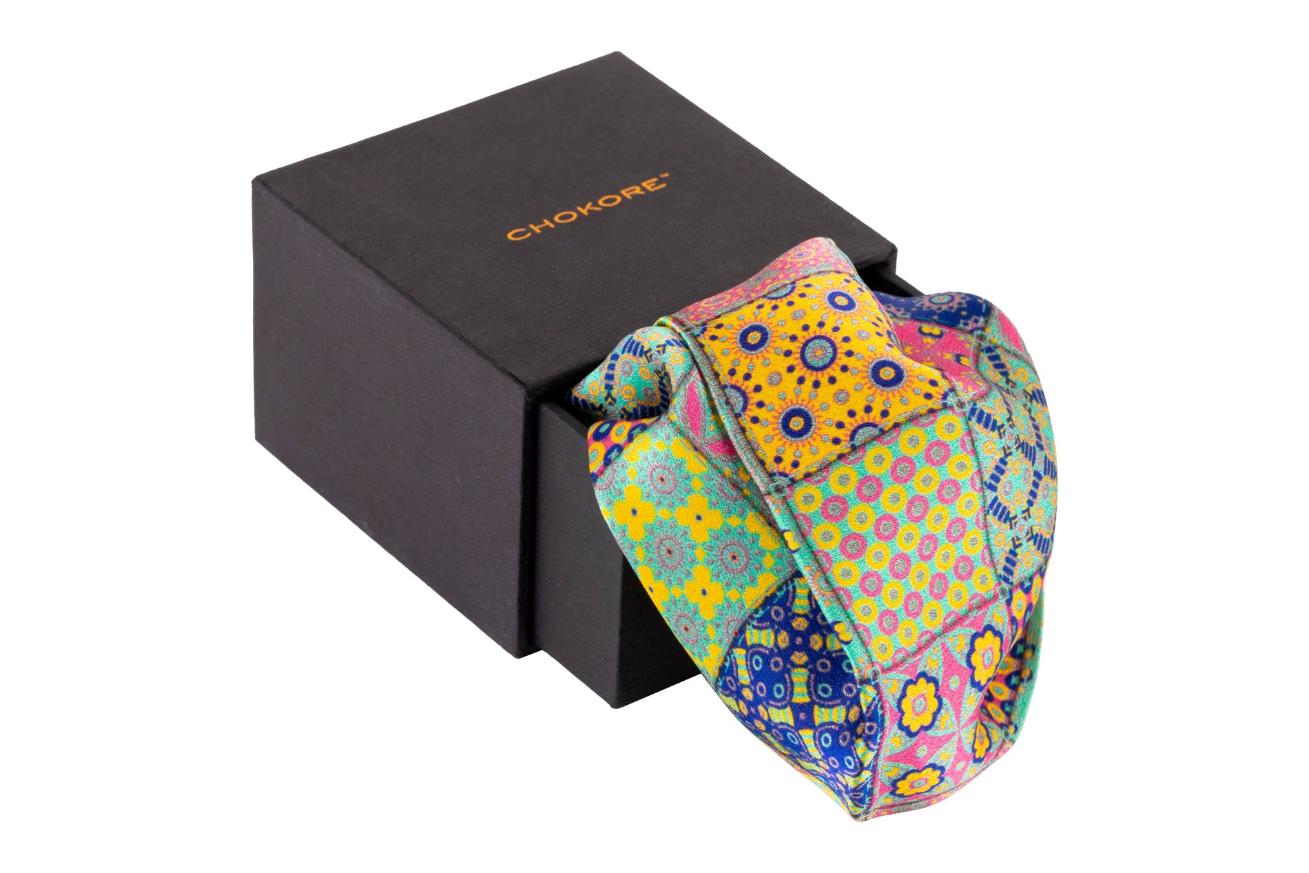 Chokore Chokore Special 4-in-1 Gift Set (2 Pocket Squares, Cufflinks, & Socks) Chokore Special 4-in-1 Gift Set (2 Pocket Squares, Cufflinks, & Socks) 