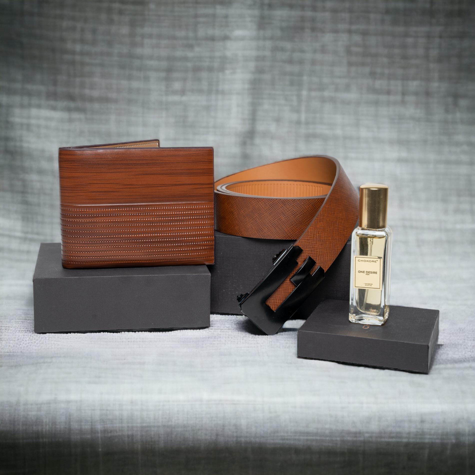 Chokore Chokore Special 3-in-1 Gift Set for Him (Belt, Wallet, & 20 ml One Desire Perfume) Chokore Special 3-in-1 Gift Set for Him (Belt, Wallet, & 20 ml One Desire Perfume) 